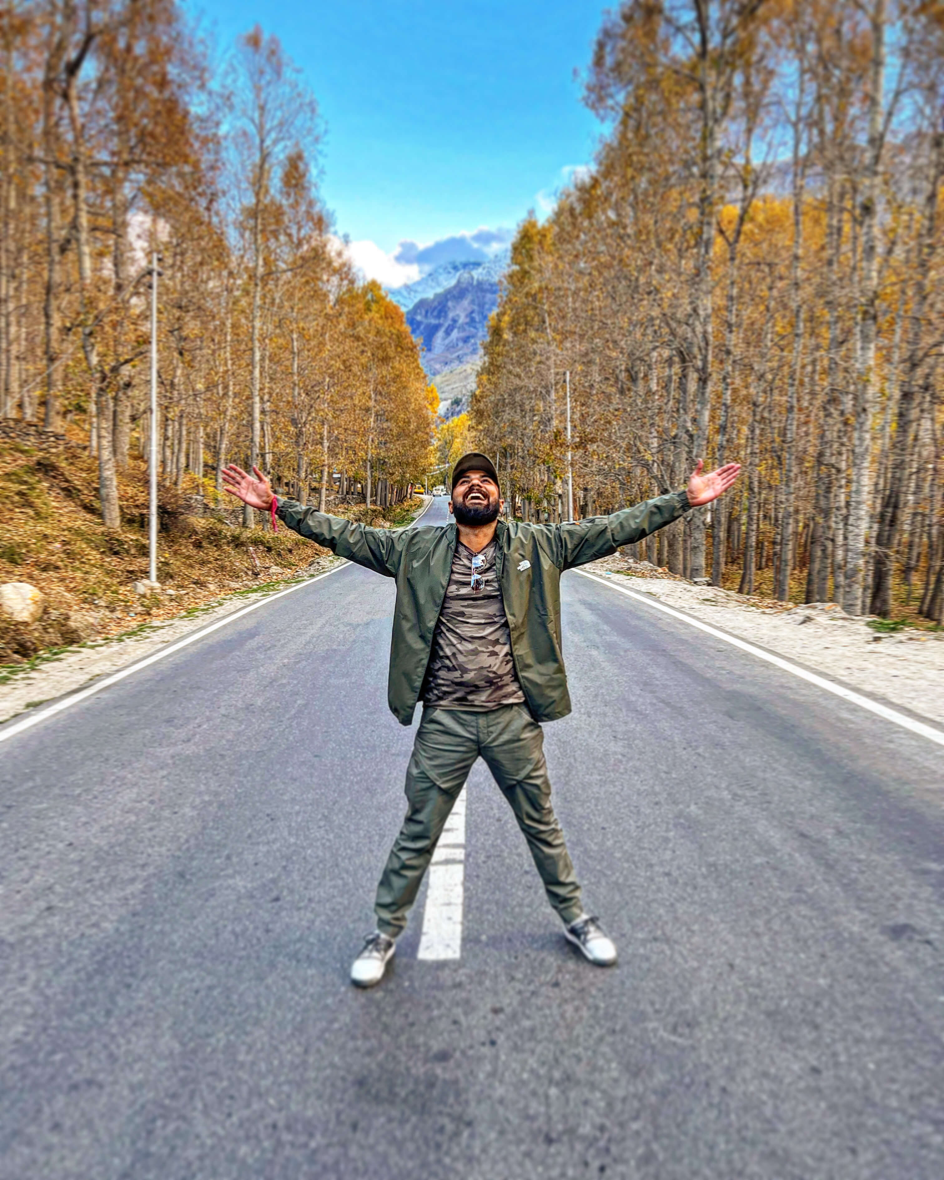 About — Div | Principal Product Designer & UX Strategist